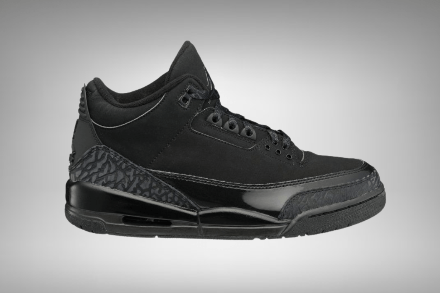 De Air Jordan 3 'Black Cat' lijkt terug te keren in 2024