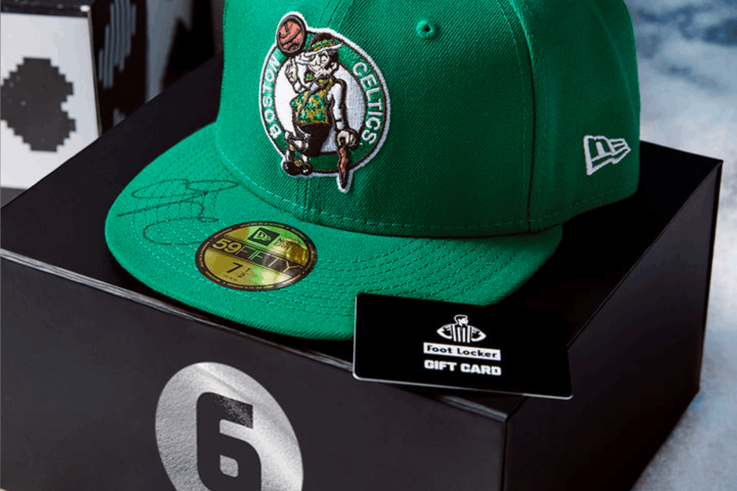 Sneakerjagers x Foot Locker 12 Days of Gifting – Cap signed by Jayson Tatum + €500 gift card