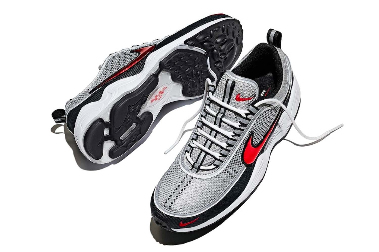 De Nike Air Zoom Spiridon &#8216;Sport Red&#8217; is terug van weggeweest
