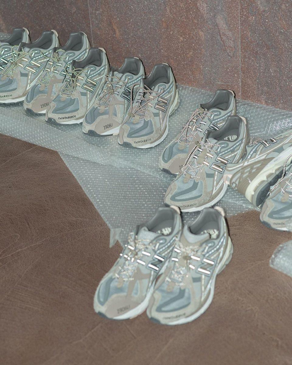 INVINCIBLE x N. HOOLYWOOD x New Balance 1906U