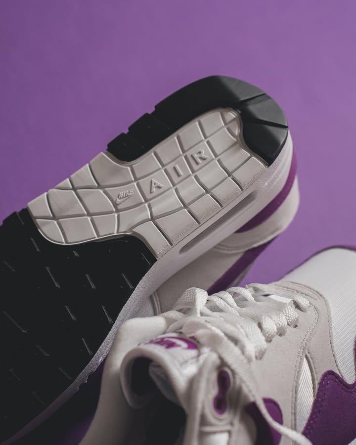 Nike Air Max 1 '87 'Bold Berry'