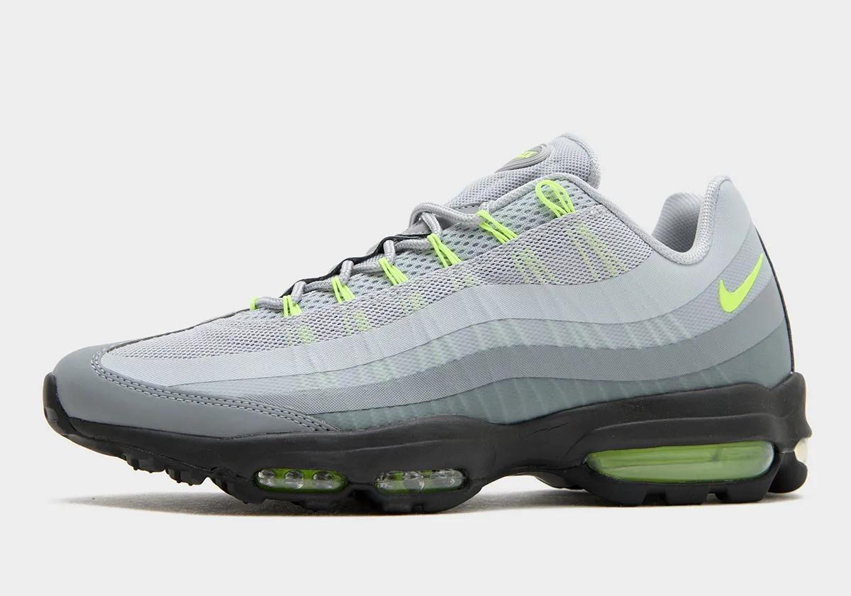 Nike Air Max 95 Ultra Neon