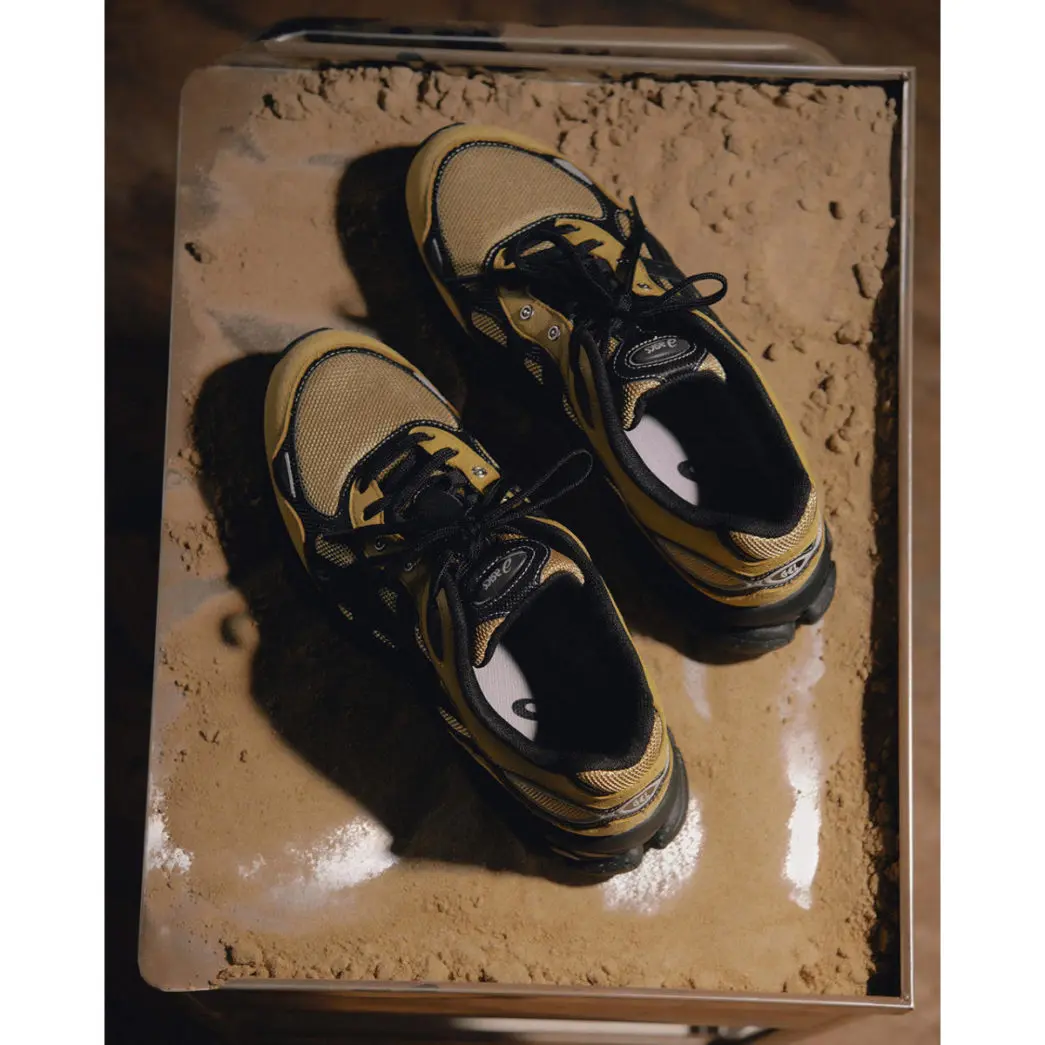 HAL STUDIOS x ASICS GEL NYC 2.0