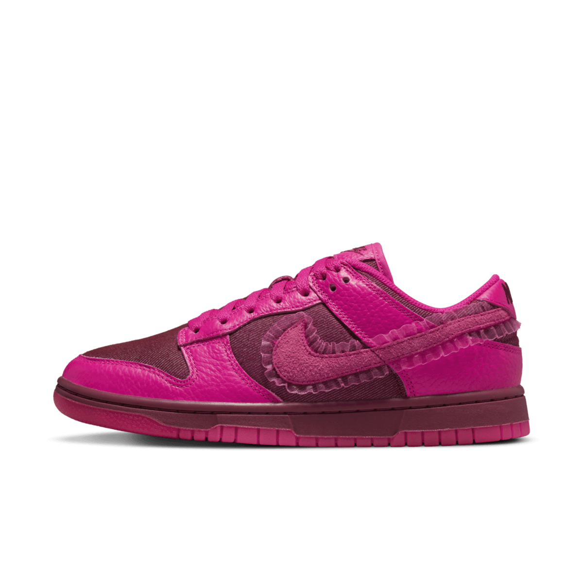 Nike Dunk Low 'Valentine's Day' DQ9324-600