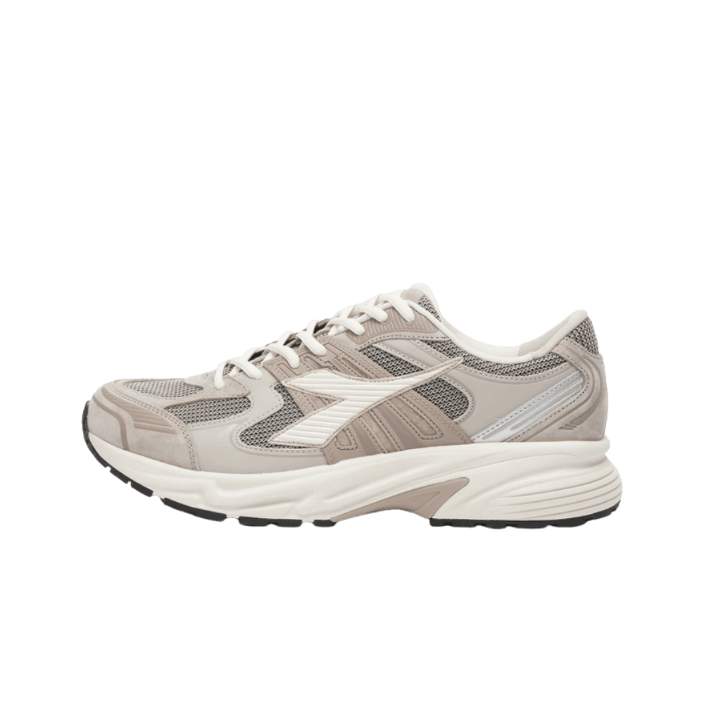 Diadora Mythos Star Pigskin in Gray Morning