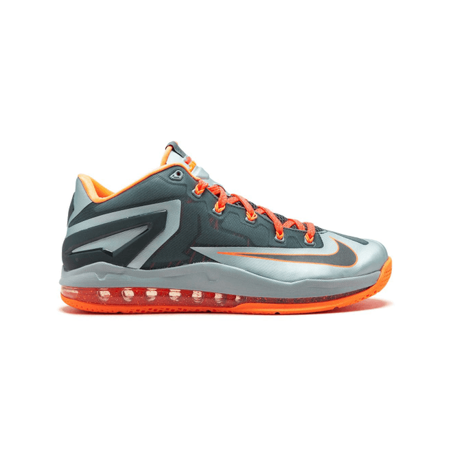 Nike Max Lebron XI Low