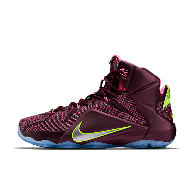 Nike Lebron 12 684593-607