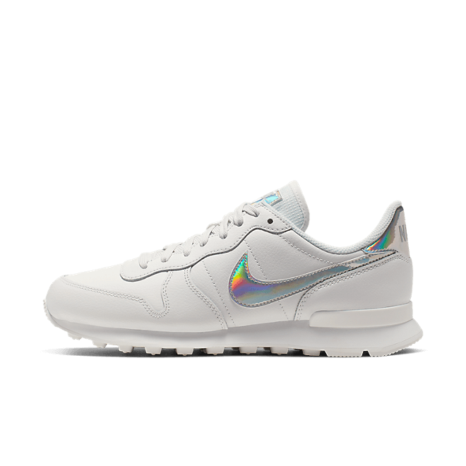 Nike Internationalist SE 'Iridescent White' CQ5427-100