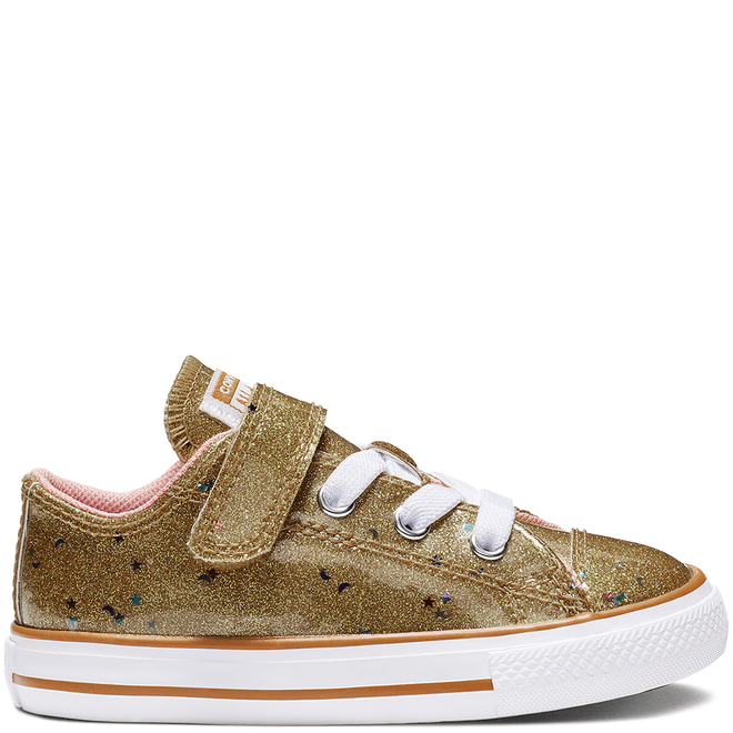 Chuck Taylor All Star Galaxy Glimmer Hook and Loop Low Top 765112C