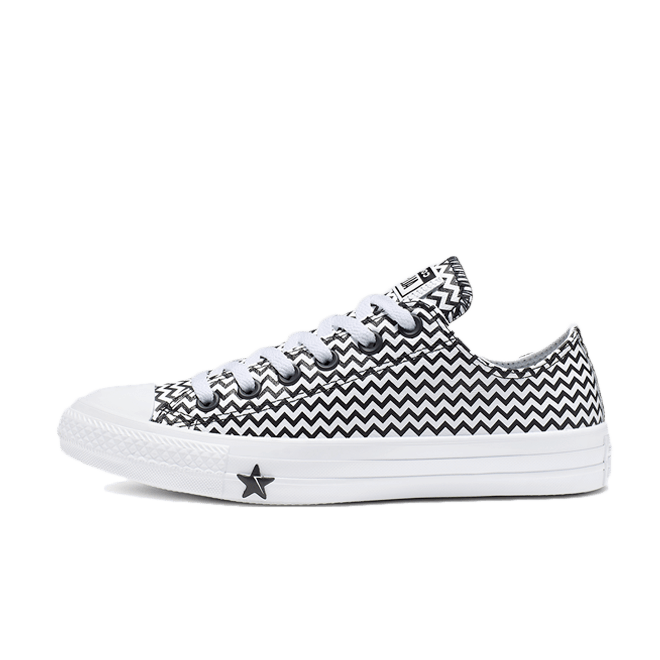 Converse Chuck Taylor Mission-v Low 'White' 565367C