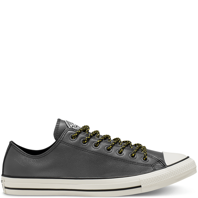 Unisex Tumbled Leather Chuck Taylor All Star Low Top 165961C