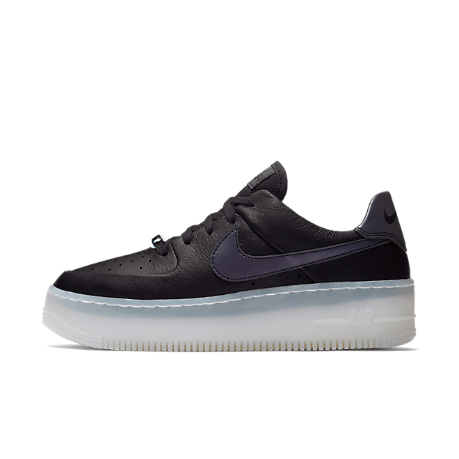 Nike WMNS Air Force 1 Sage Low LX AR5409-004