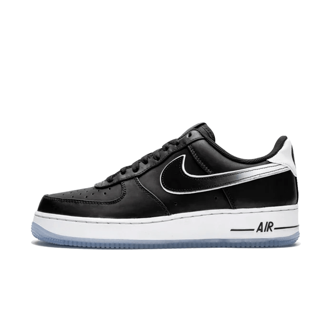 Colin Kaepernick x Nike Air Force 1 CQ0493-001