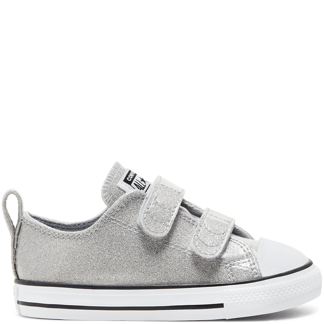 Coated Glitter Easy-On Chuck Taylor All Star Low Top voor peuters 767184C