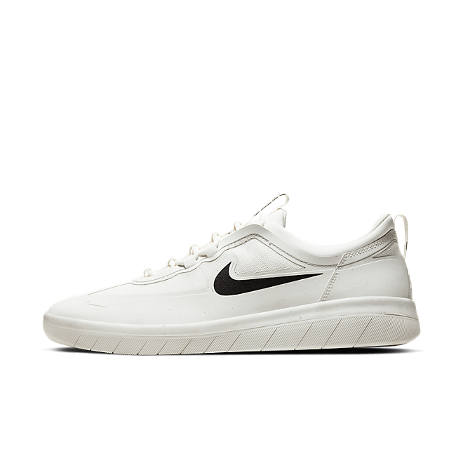 Nike SB Nyjah Free 2 'Summit White' BV2078-100