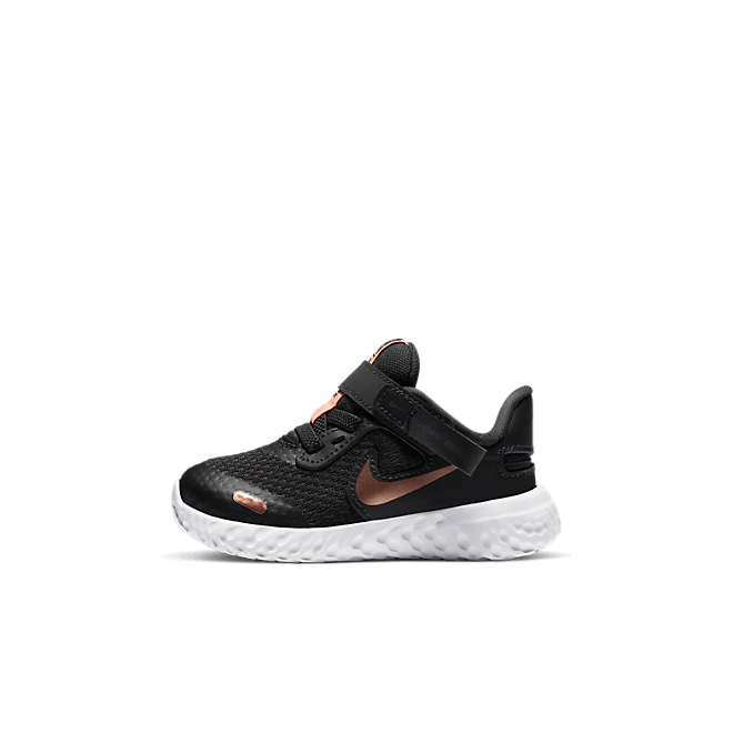 Nike Revolution 5 FlyEase CQ4651-012