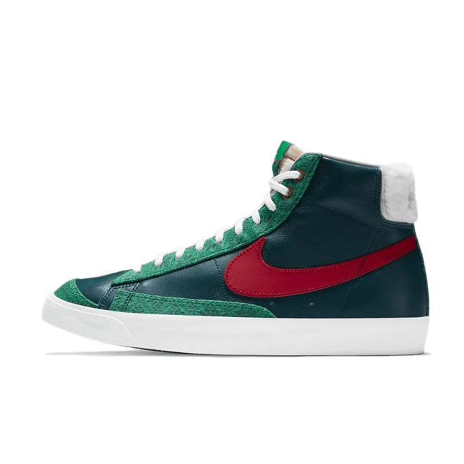 Nike WMNS Blazer Mid 'Ugly Sweater Pack' DC1619-300