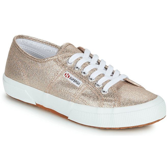 Superga  2750 LAMEW  women's Shoes (Trainers) in Pink
