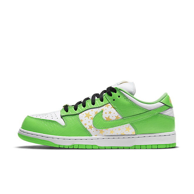 Supreme X Nike SB Dunk Low 'Mean Green' DH3228-101