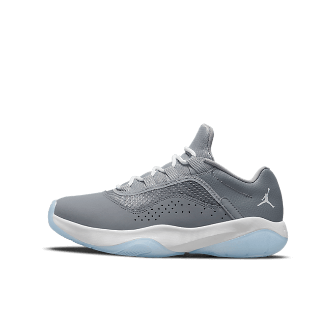 Air Jordan 11 CMFT Low