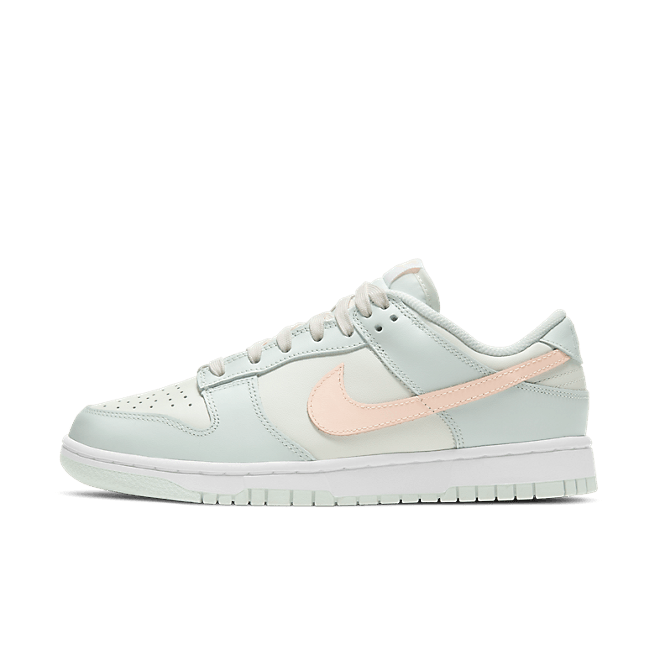 Nike WMNS Dunk Low 'Barely Green' DD1503-104
