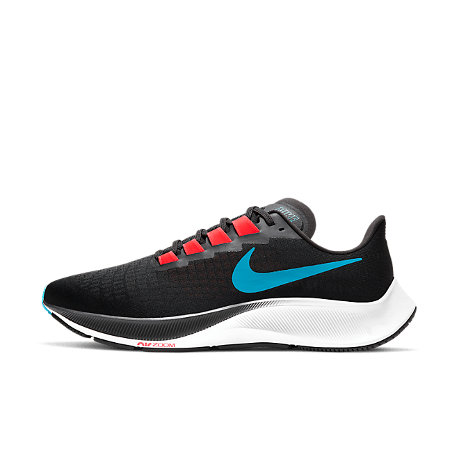 Nike  AIR ZOOM PEGASUS 37  men's Running Trainers in Black BQ9646-011