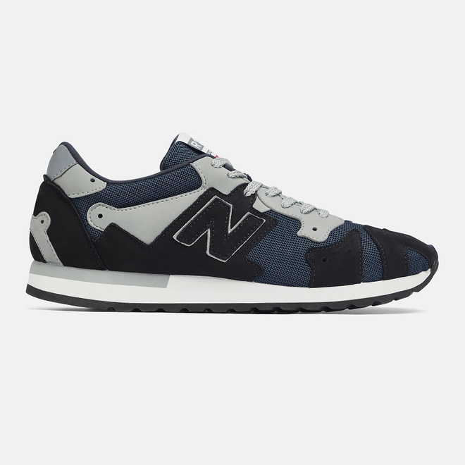 New Balance MADE IN UK R770 - Navy with Grey R770NNG