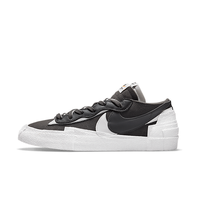 Sacai X Nike Blazer Low 'Iron Grey' DD1877-002