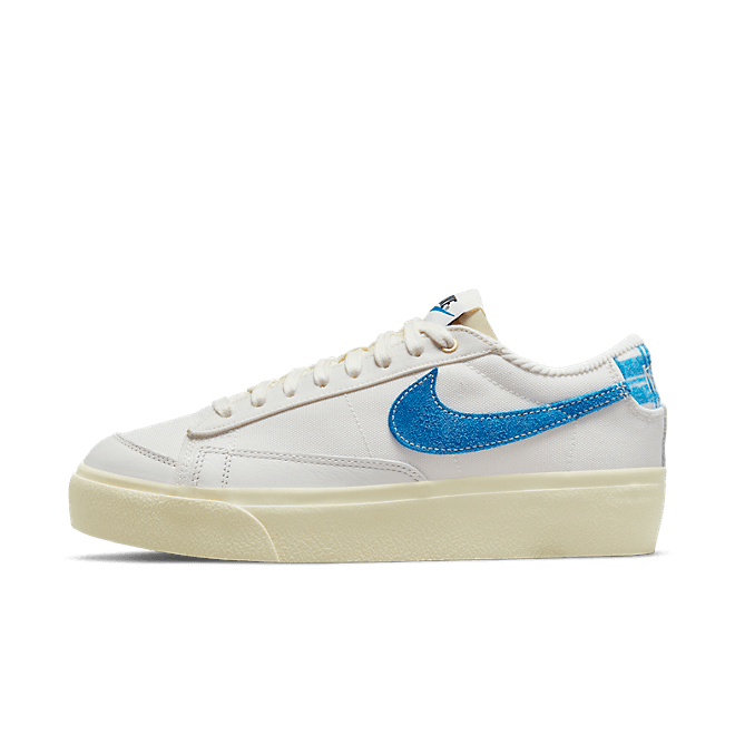 Nike Blazer Low Platform Sail Game Royal (W)