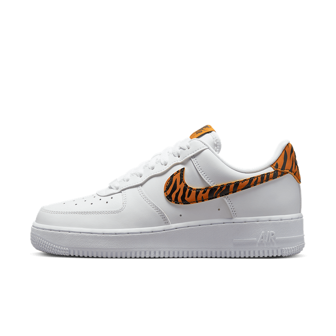 Nike Air Force 1 ’07 ‘Tiger Stripes‘ DD8959-108