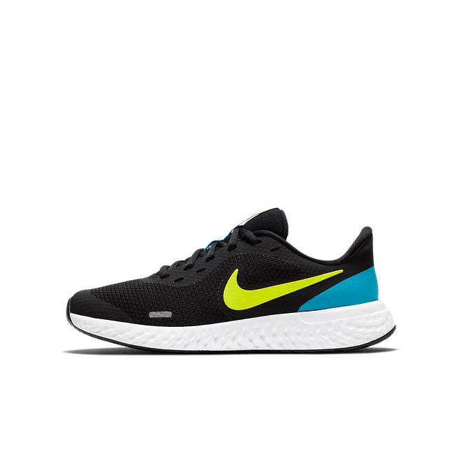 Nike Revolution 5 BQ5671-076