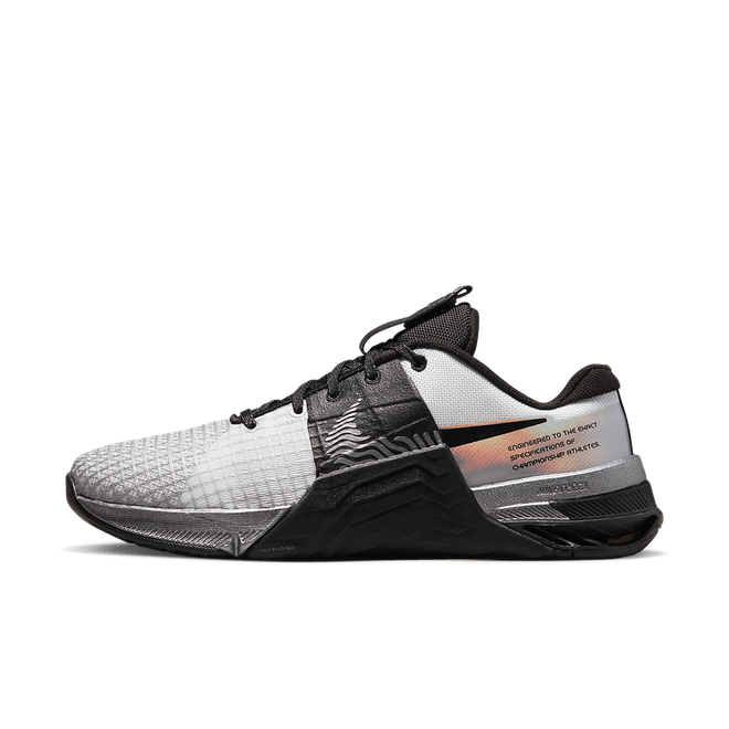 Nike Wmns Metcon 8 Premium 'White Black Iridescent'