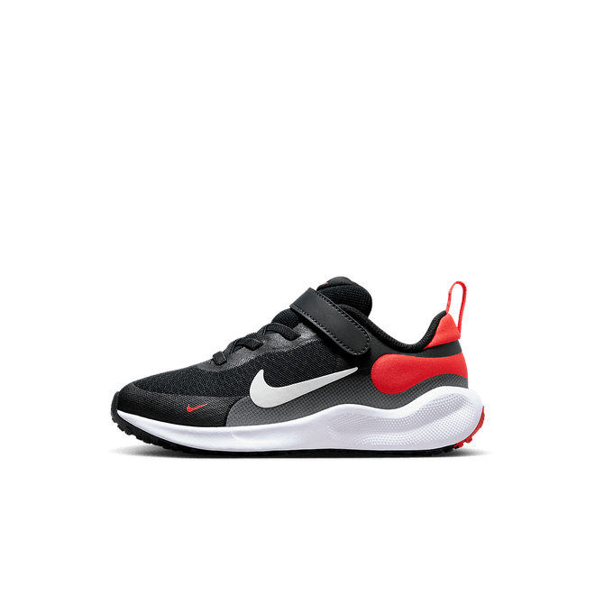 Nike Revolution 7 FB7690-400