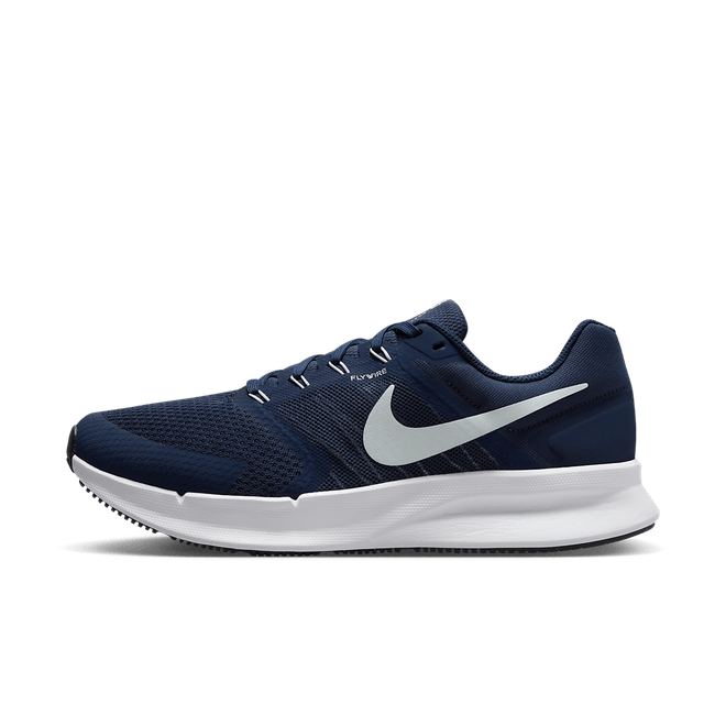 Nike Run Swift 3 Road DR2695-401