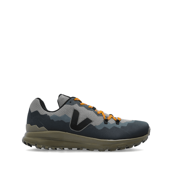 VEJA Fitz Roy trainers