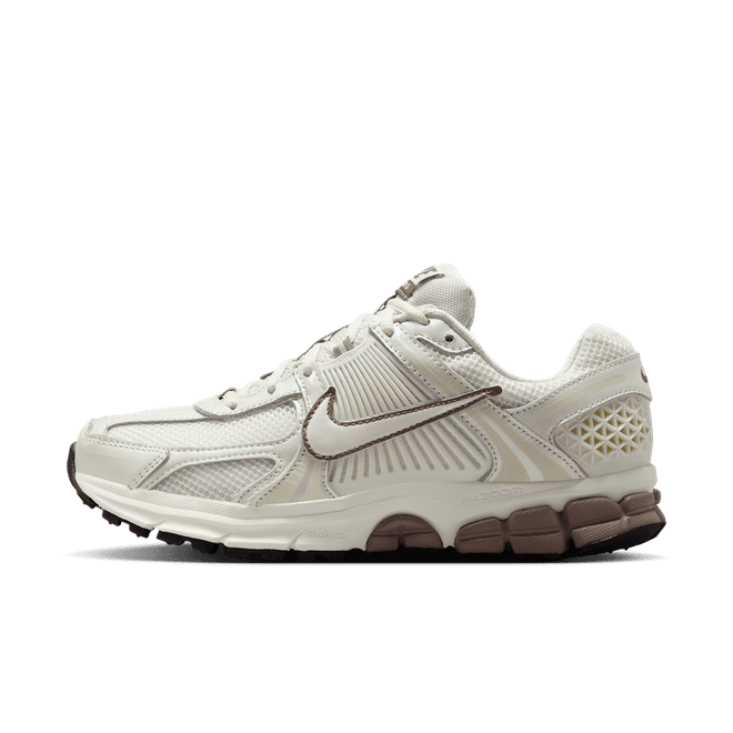 Nike Zoom Vomero 5 Sail Mink Brown Black