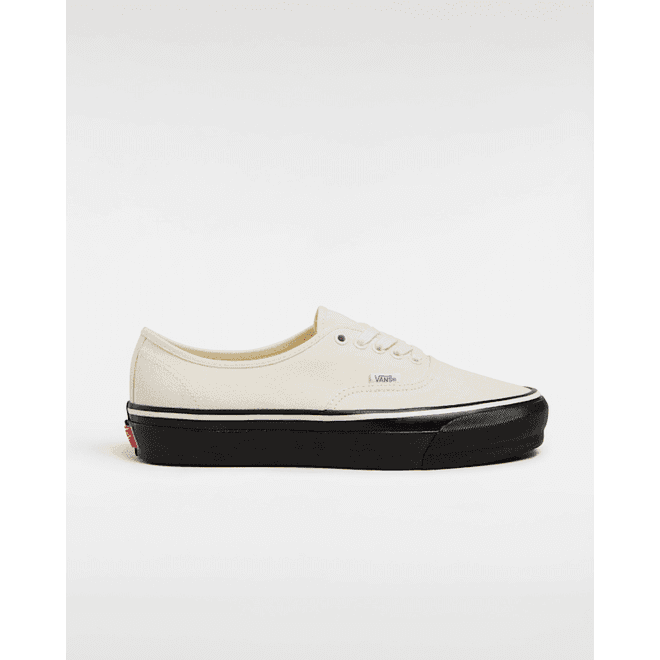 Vans - Premium Authentic