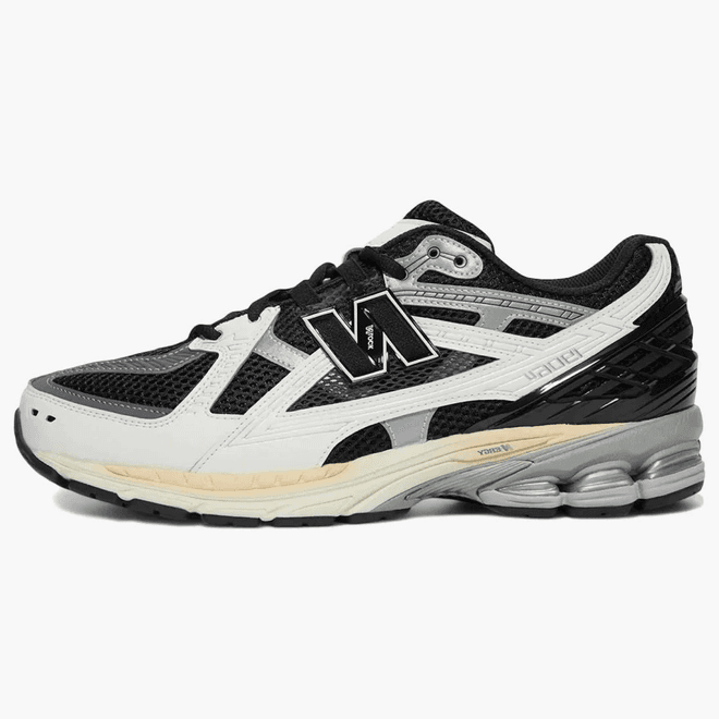 New Balance 1906u Black Sea Salt Magnet