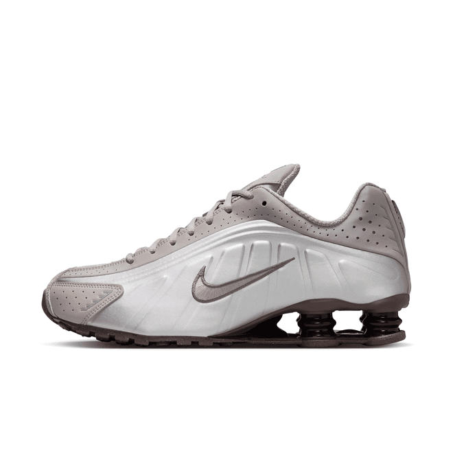 Nike Shox R4