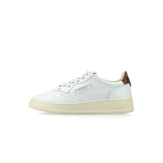 Autry Medalist Low W lea