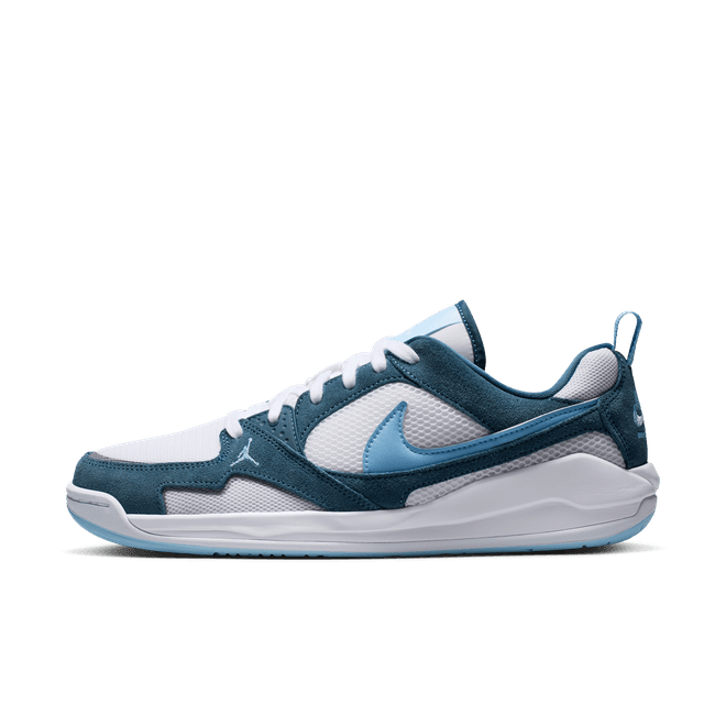 Nike Jordan CMFT Era