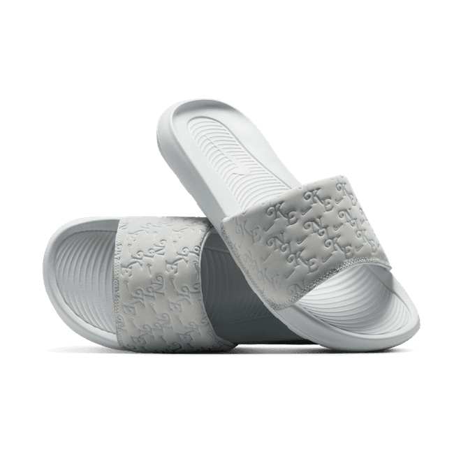 Nike Victori One