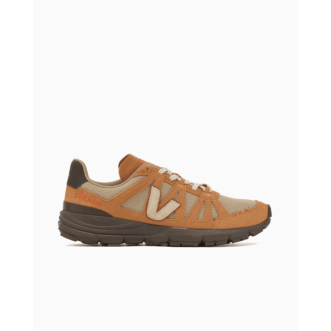 Veja x Carnan Salar Vibram