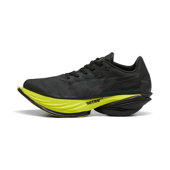 PUMA X ASTON MARTIN ARAMCO F1® TEAM Fast-R NITRO Elite 3