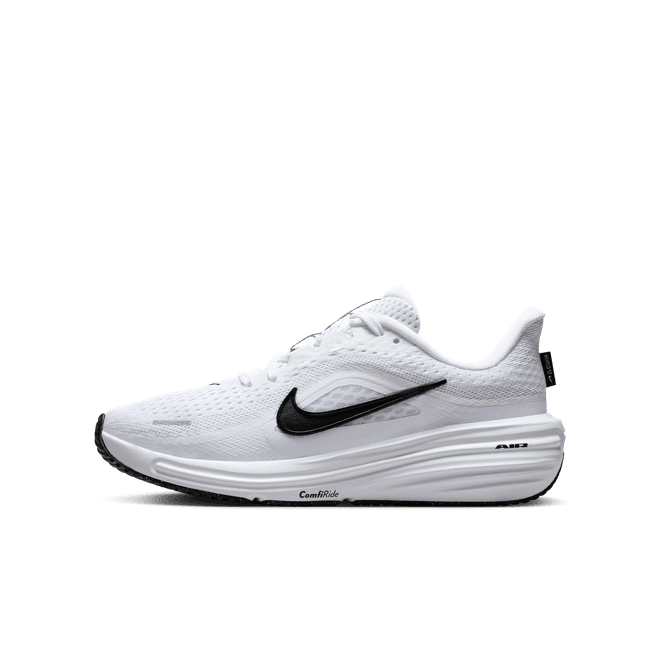 Nike Winflo 12 Older Kids' Road-Running