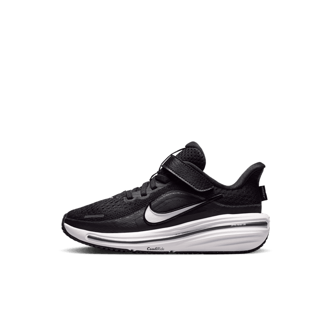 Nike Winflo 12 Younger Kids' Road-Running