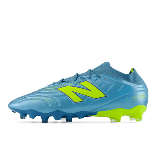 New Balance Tekela Team Low Laced FG V5