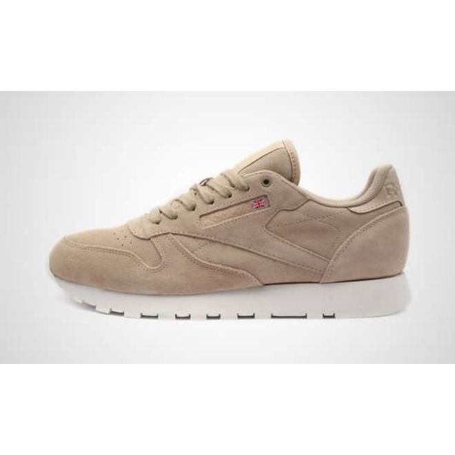 Reebok x Montana Cans Classic Leather CM9608
