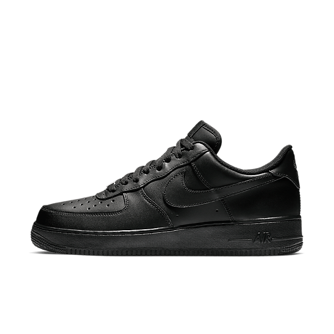 Nike Air Force 1 'Triple Black'