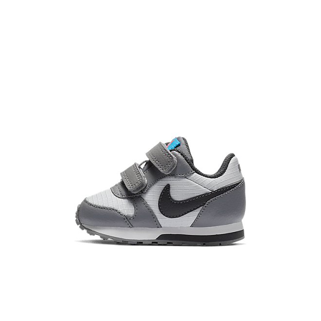 Nike MD Runner 2  806255-015